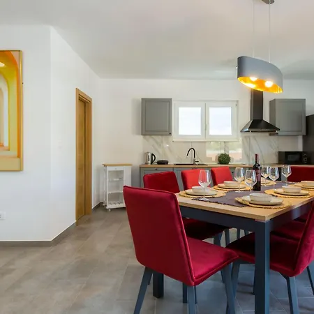 Holiday home Ferienvilla 'villa Xenia By Interhome
